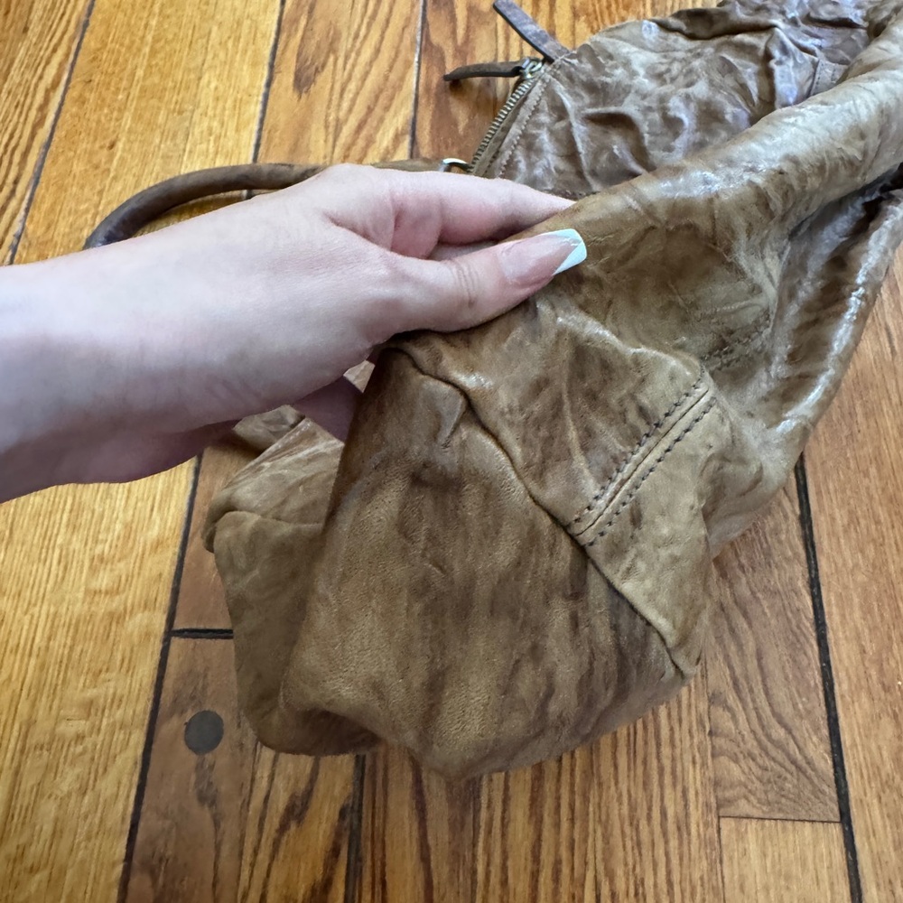 Authentic Givenchy bag - Picture 4 of 6